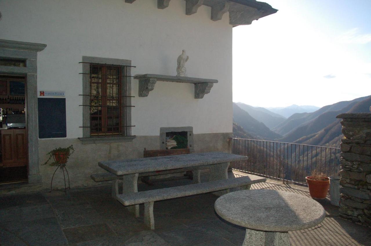 Palazzo Gamboni Swiss Historic Hotel Comologno Екстер'єр фото