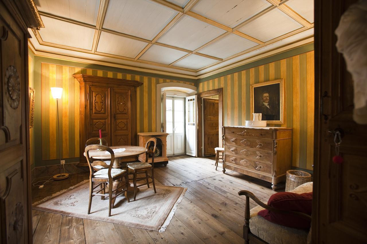 Palazzo Gamboni Swiss Historic Hotel Comologno Екстер'єр фото